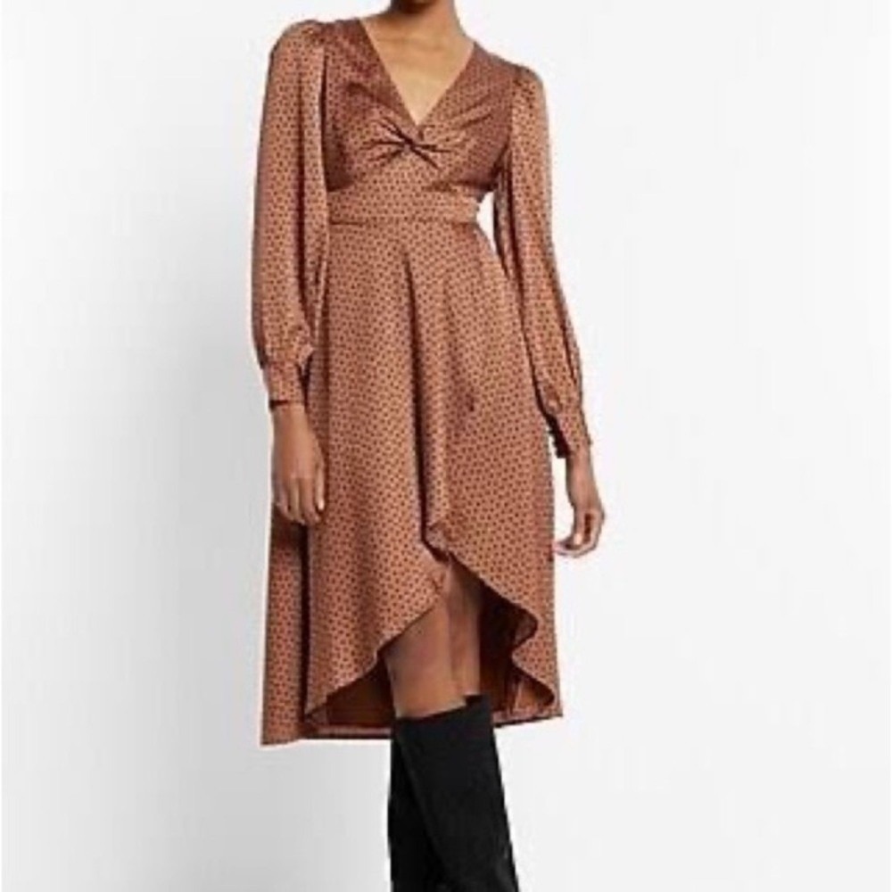 EXPRESS POLKA DOT LONG SLEEVE TWIST FRONT MIDI DRESS NWT SZ MED